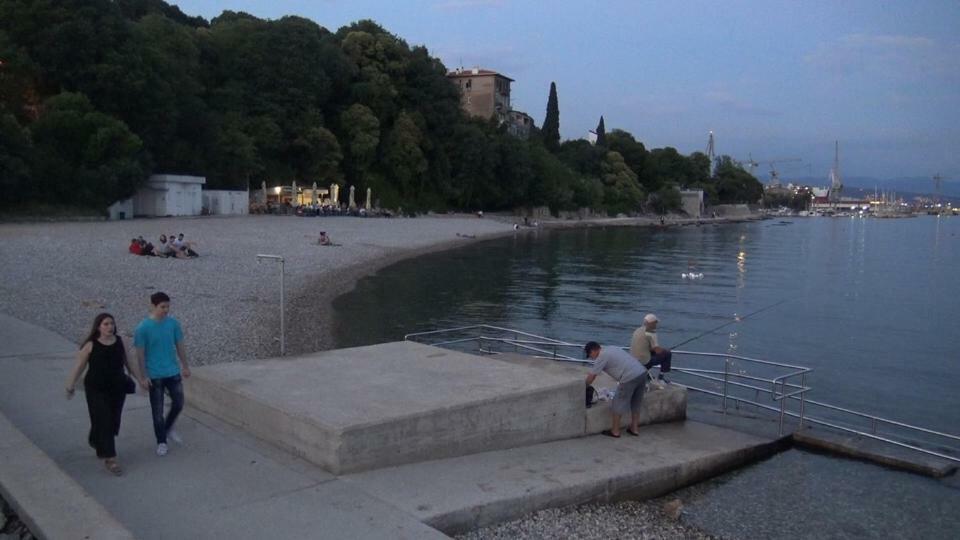Apartman Andi Rijeka Luaran gambar